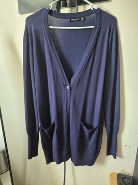 Urban Coco Navy V-Neck Button Cardigan with Front Pockets